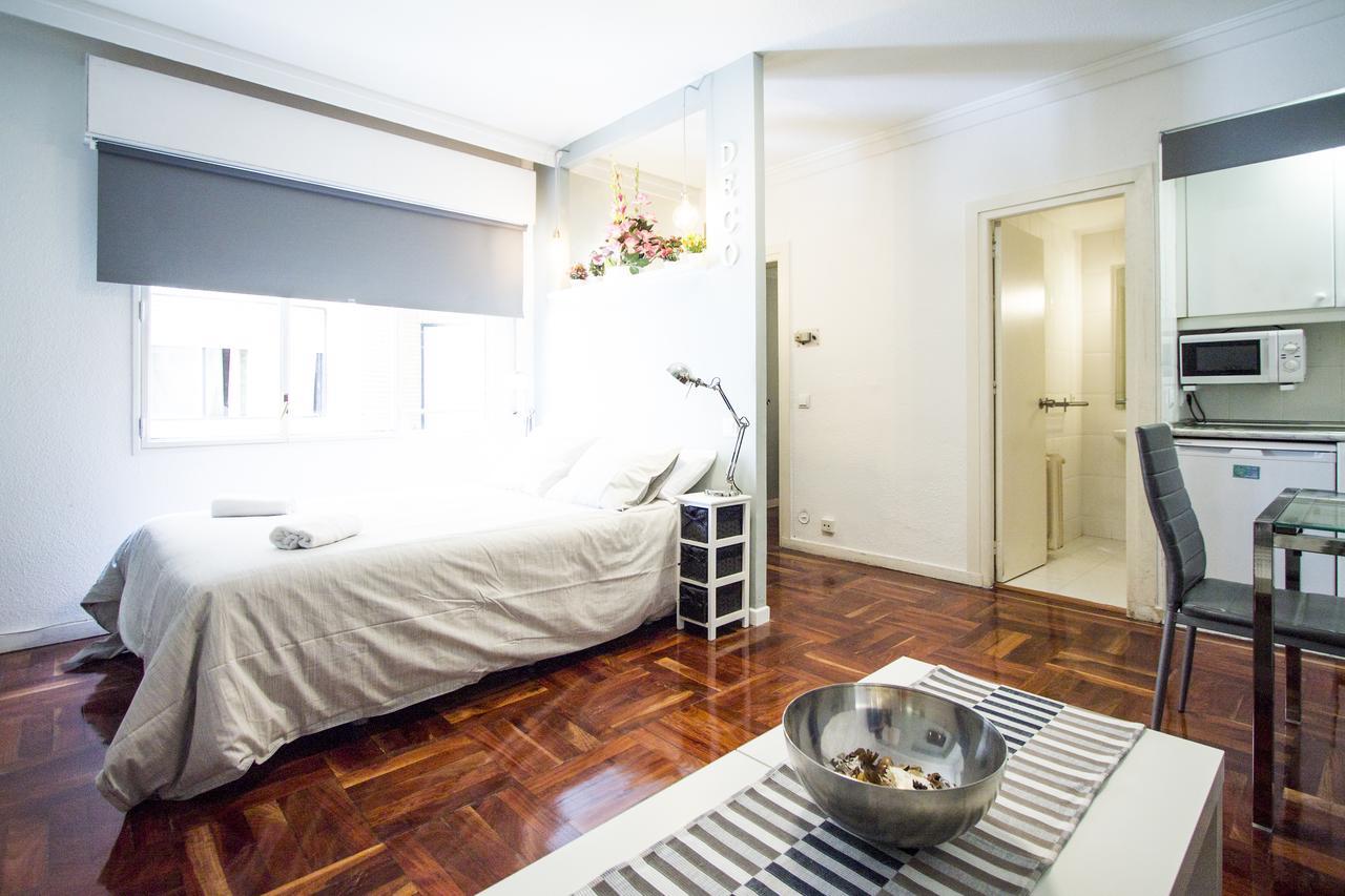 Apartamentos Rialto 마드리드 외부 사진